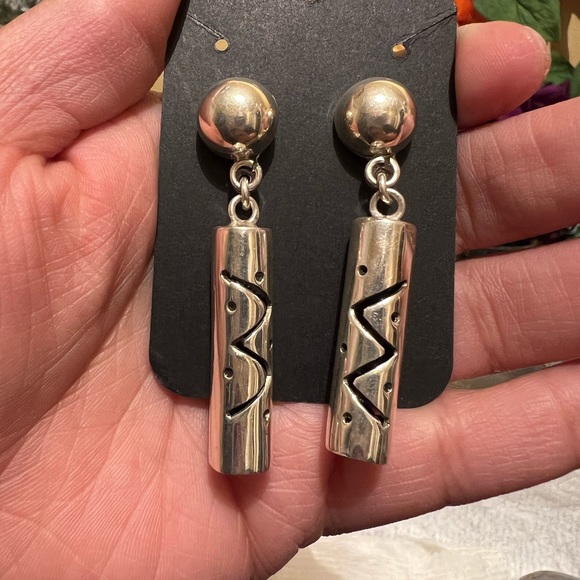Taxco Jewelry - VINTAGE TAXCO STERLING SILVER EARRINGS DANGLE